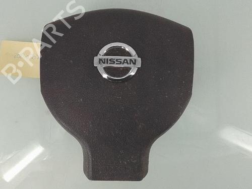 Used Driver airbag NISSAN NOTE (E11, NE11) 1.5 dCi (86 hp) 25352339