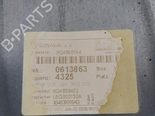 Used Rear right window mechanism VW POLO (9N_, 9A_) 1.4 16V (75 hp) 25357877