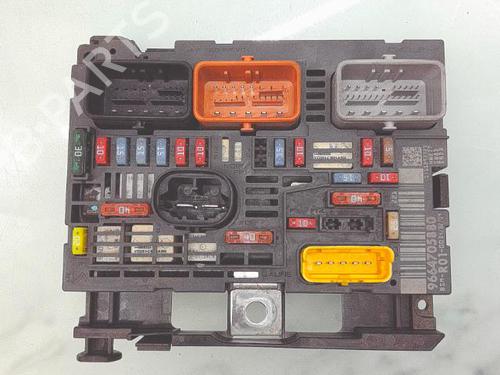 Used Fuse box Fuse box CITROËN C4 Picasso I MPV (UD_) 1.6 HDi (109 hp) 30923557 30923557