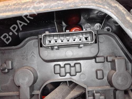 Used Right taillight CITROËN XSARA (N1) 2.0 HDi 90 (90 hp) 25351760