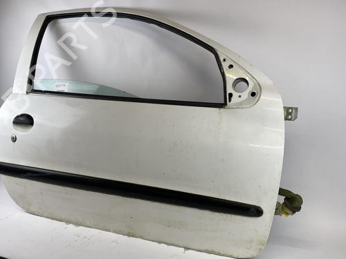 Dør høyre foran PEUGEOT 206 Hatchback (2A/C) 1.4 HDi eco 70 (68 hp) 25357903
