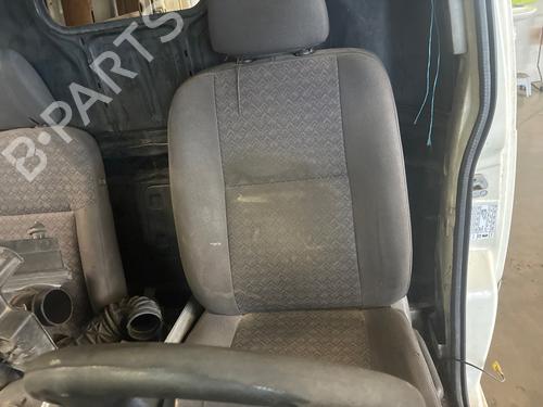Left front seat FORD TRANSIT CONNECT (P65_, P70_, P80_) 1.8 Di | BP39583327C15 - Image 3