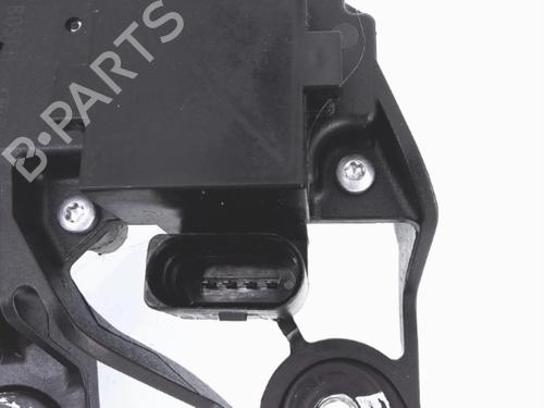 Used Rear wiper motor VW GOLF VI (5K1) 1.6 TDI (105 hp) 25361377