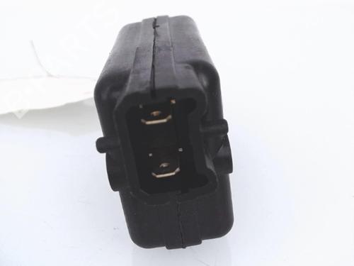 Used Switch RENAULT MEGANE I (BA0/1_) 1.6 e (BA0F, BA0S) (90 hp) 25355536