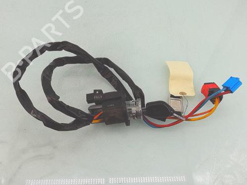 Used Ignition barrel PEUGEOT PARTNER Box Body/MPV (5_, G_) 1.9 D (69 hp) 30646357