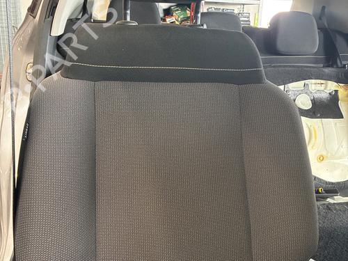 right-front-seat-citroen-c3-iii-sx-2016-38934009 main image