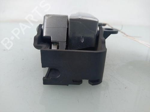 Maniglia interna posteriore sinistra FORD FOCUS C-MAX (DM2) 1.8 TDCi (115 hp) 25368900