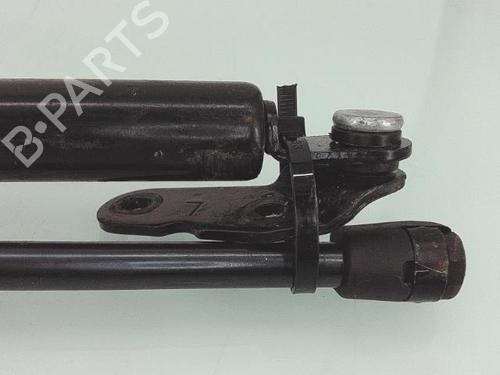 tailgate-lift-support-toyota-celica-coupe-_t23_-1999-2000-2001-2002-2003-2004-2005-2006-28813610 main image