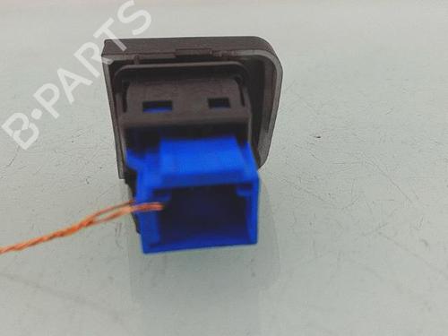 Warning switch PEUGEOT 208 I (CA_, CC_) 1.2 VTI 82 | BP28680819I22