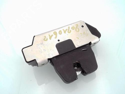Used Tailgate lock PEUGEOT 2008 I (CU_) 1.2 VTi (82 hp) 25351613