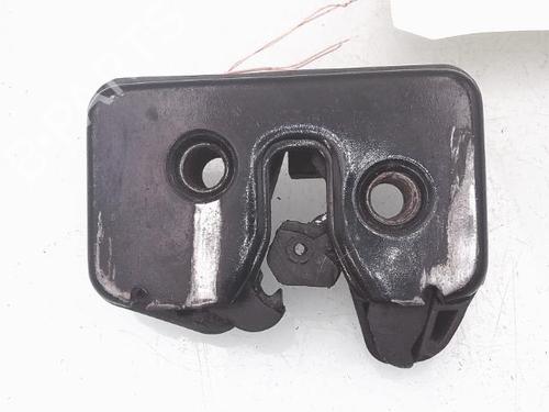 Used Tailgate lock VW POLO (6N2) 1.9 SDI (64 hp) 25360564