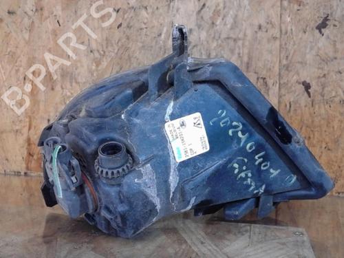 Used Right front fog light FORD FIESTA V (JH_, JD_) 1.3 (69 hp) 25366816