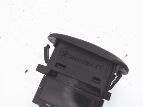 Right front window switch CITROËN C3 I (FC_, FN_) 1.4 i | BP25363266I26