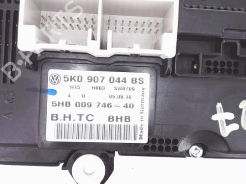 AC Styreenhet / Manøvreringsenhet VW GOLF VI (5K1) 1.6 TDI (105 hp) 25361391