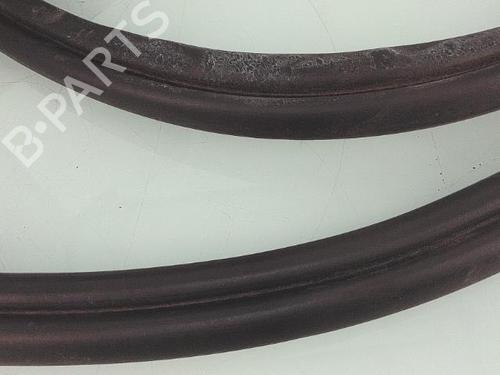 Rubber door seal PEUGEOT 308 II (LB_, LP_, LW_, LH_, L3_) 1.6 BlueHDi 120 | BP25352830C142 