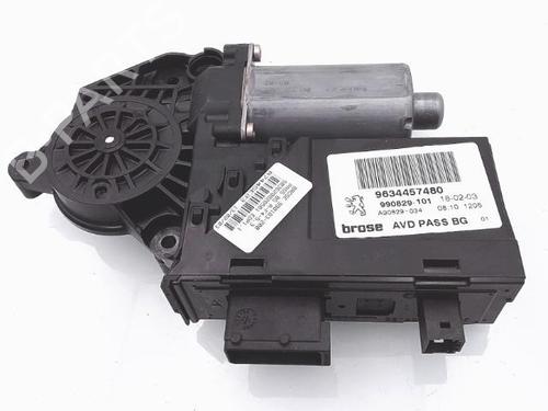 Rudehejsemotor forskærm højre PEUGEOT 307 (3A/C) 2.0 HDi 110 (107 hp) 25358178