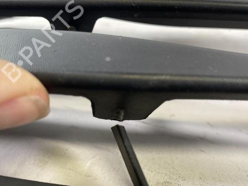 grille-dacia-sandero-2008-25353297 main image