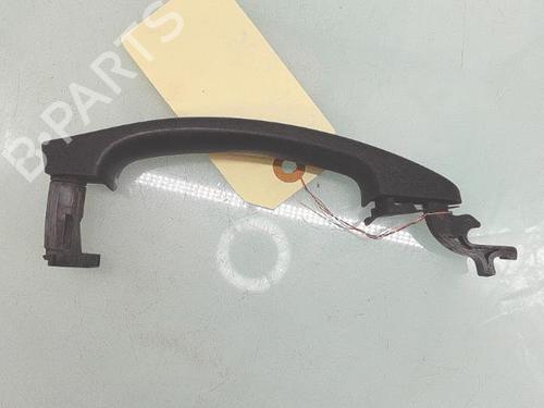 Używane Klamka zewnętrzna drzwi przednich lewych FORD FIESTA V (JH_, JD_) 1.4 TDCi (68 hp) 30923585