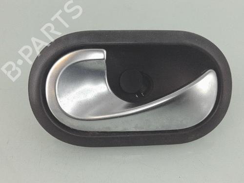 Used Front left interior door handle Front left interior door handle RENAULT MEGANE II (BM0/1_, CM0/1_) 1.6 16V (112 hp) 26022715 26022715