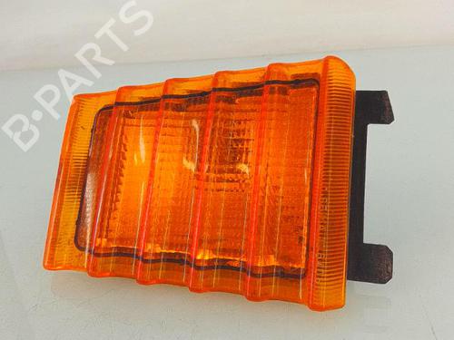 Used Right front indicator RENAULT MASTER I Van (T__) 35 2,5 TD (94 hp) 27617306
