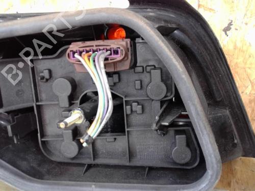 Used Right taillight Right taillight CITROËN XSARA (N1) 2.0 HDi 90 (90 hp) 25365579 25365579
