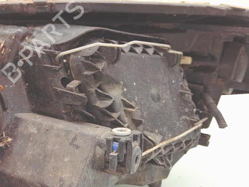 right-headlight-renault-megane-iii-hatchback-bz01_-b3_-2008-36654588 main image