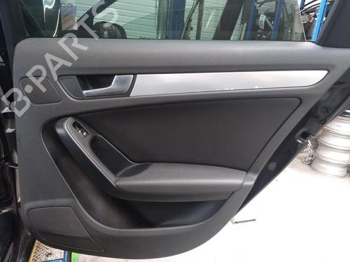 Bageste højre beklædning AUDI A4 B8 Avant (8K5) 2.0 TDI (143 hp) 26297290