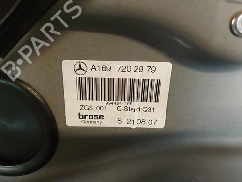 Used Left front door Left front door 32341888 32341888