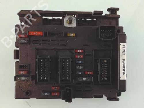 Used Fuse box CITROËN XSARA Break (N2) 2.0 HDI 90 (90 hp) 25352227
