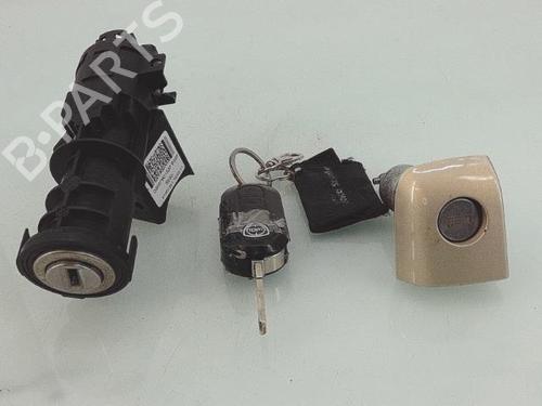 Used Ignition barrel LANCIA MUSA (350_) 1.3 D Multijet (350.AXM11, 350.AXM1A, 350.AXI1A) (95 hp) 29012409