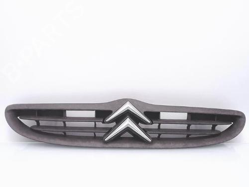 Used Grille CITROËN SAXO (S0, S1) 1.1 X, SX (60 hp) 25364031