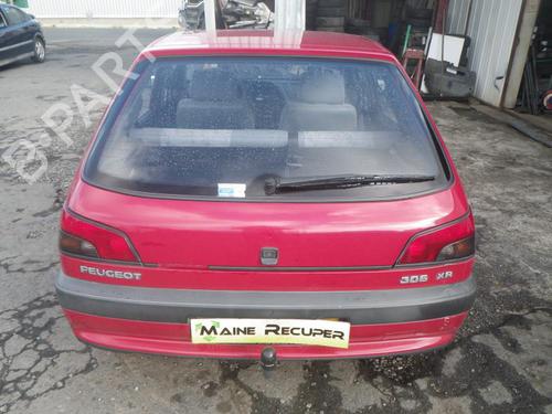 Højre forlygte PEUGEOT 306 Hatchback (7A, 7C, N3, N5) 1.4 | BP25361043C29 