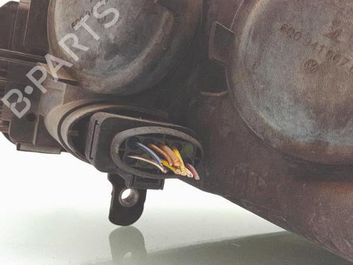 Used Right headlight Right headlight VW PASSAT CC B6 (357) 2.0 TDI (140 hp) 30973186 30973186