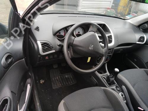 Left taillight PEUGEOT 206+ (2L_, 2M_) 1.4 HDi eco 70 | BP25366783C34 - Image 4