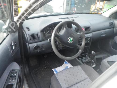 Right headlight SKODA OCTAVIA I (1U2) 1.9 TDI | BP25359624C29 