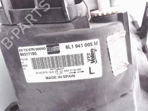 Left headlight SEAT IBIZA III (6L1) 1.4 16V | BP25357662C28