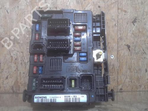Used Fuse box PEUGEOT 1007 (KM_) 1.6 16V (109 hp) 25373324