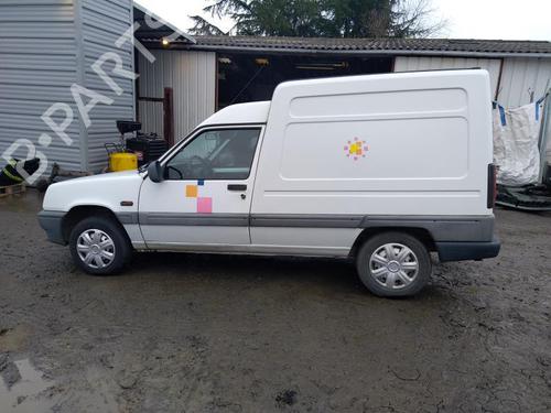 Left front indicator RENAULT RAPID Box Body/MPV (F40_, G40_) 1.9 D (F40R) | BP25359000C32 