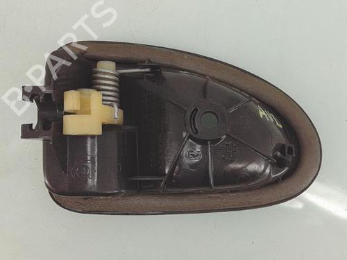 Used Front right interior door handle Front right interior door handle RENAULT SCÉNIC I MPV (JA0/1_, FA0_) 1.9 dTi (JA0N) (98 hp) 27558794 27558794