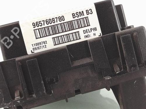 Fuse box PEUGEOT 206+ (2L_, 2M_) 1.4 HDi eco 70 | BP27181318E1 