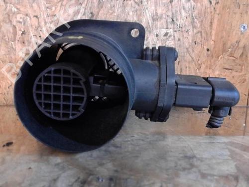 Used Mass air flow sensor VW POLO (9N_, 9A_) 1.4 TDI (75 hp) 25367298