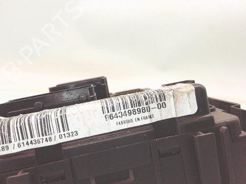 Used Fuse box Fuse box PEUGEOT 206 Hatchback (2A/C) 2.0 HDI 90 (90 hp) 33829803 33829803