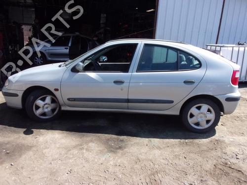 Højre baglygte RENAULT MEGANE I (BA0/1_) 1.6 16V (BA04, BA0B, BA11, BA1J, BA16, BA19, BA1K, BA1V,... | BP25365536C35 