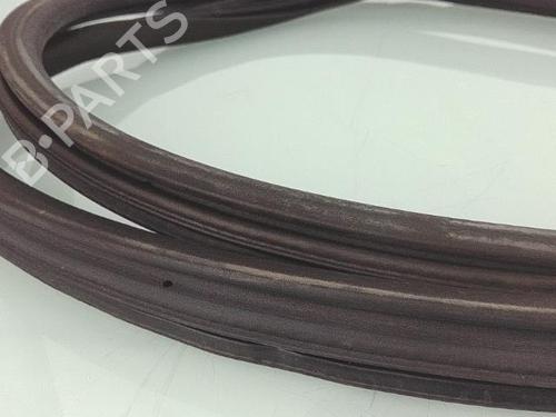 Rubber door seal PEUGEOT 308 II (LB_, LP_, LW_, LH_, L3_) 1.6 BlueHDi 120 | BP25352827C142