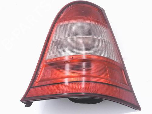 Używane Lampa tylna prawa MERCEDES-BENZ A-CLASS (W168) A 140 (168.031, 168.131) (82 hp) 25357950
