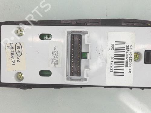 Left front window switch HYUNDAI i40 I CW (VF) 1.7 CRDi | BP29958810I27