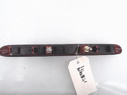 Used Third brake light Third brake light CITROËN XSARA (N1) 1.4 i (75 hp) 25353054 25353054