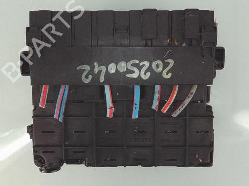 Fuse box CITROËN C5 I (DC_) 2.0 HDi (DCRHZB, DCRHZE) | BP25362565E1 - Image 3