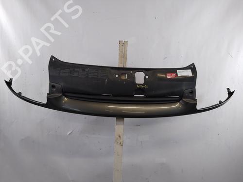 Grill RENAULT CLIO II (BB_, CB_) 1.2 (BB0A, BB0F, BB10, BB1K, BB28, BB2D, BB2H, CB0A,... (58 hp) 25352206