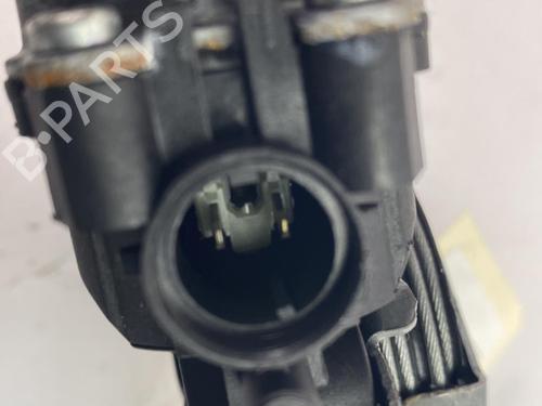 Rudehejsemekanisme ventre foran RENAULT TWINGO II (CN0_) 1.5 dCi (CN0E) | BP25353278C22 